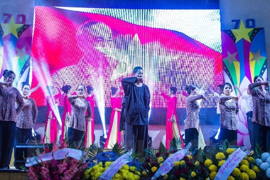 Warm National Day of overseas Hai Duong people